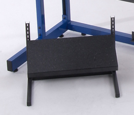 FREE STANDING ADJUSTABLE FOOTREST